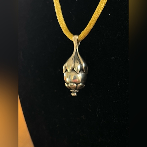 Georg Jensen Silver Pendant Acorn Necklace on a 30” Cord. 925S silver. Marked. - Picture 4 of 5